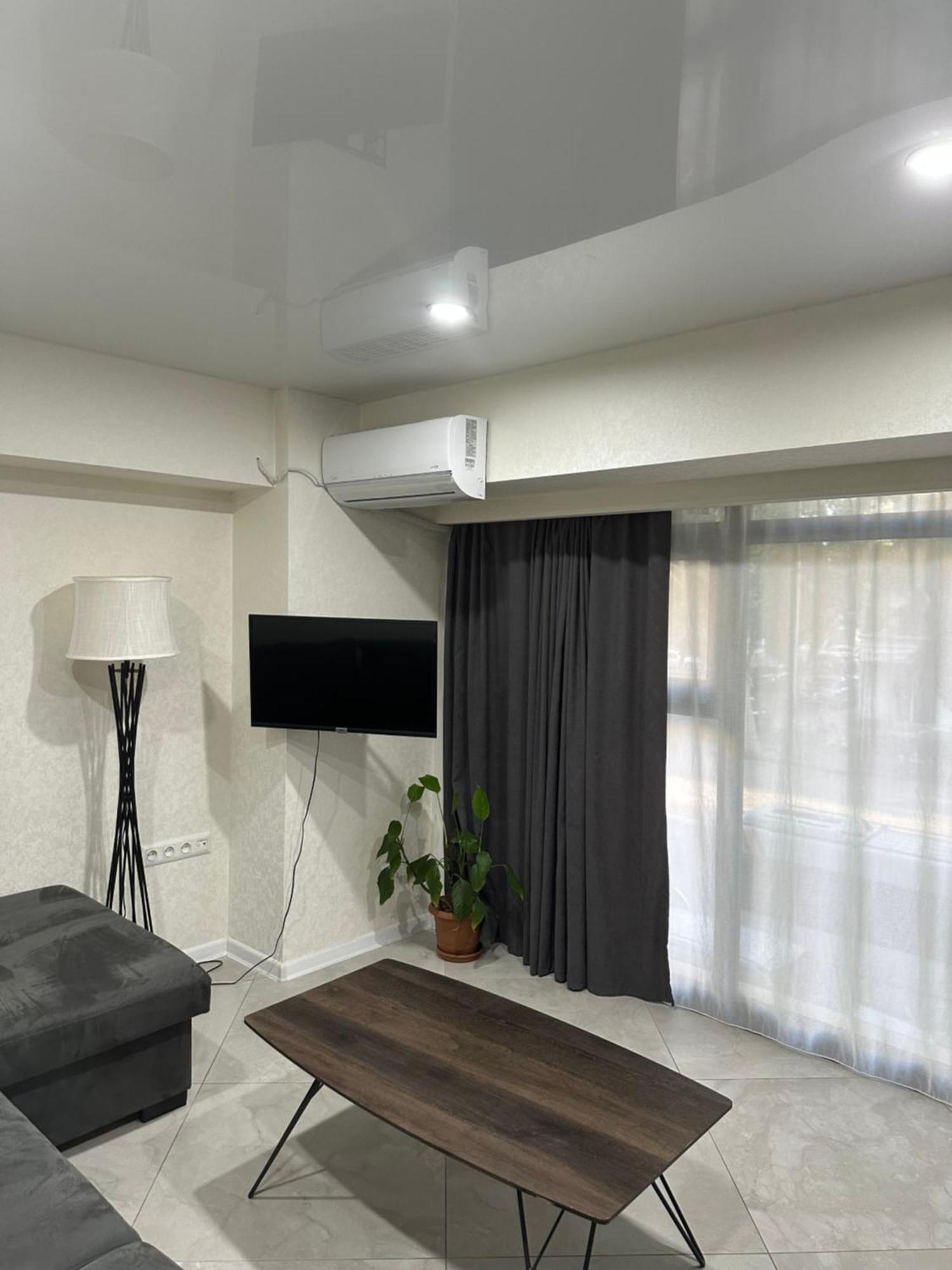 Gss Apartment Tbilissi Extérieur photo